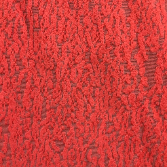 NWT Lularoe Cassie Pencil Skirt Knit coral XS - Picture 2 of 6